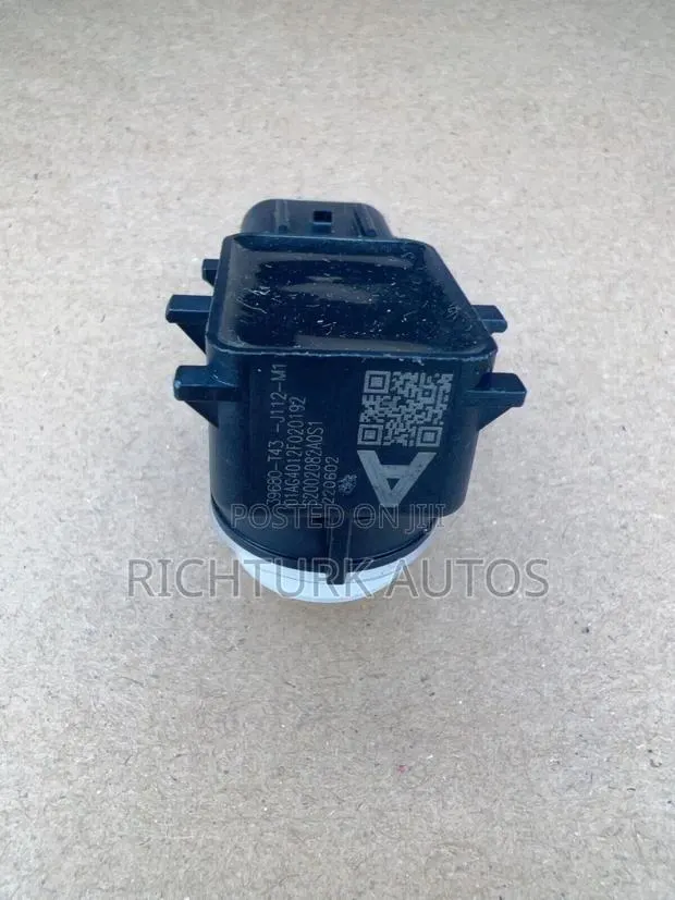 Honda Civic and Accord 2016-2021 Model Parking Sensors · Photo 1