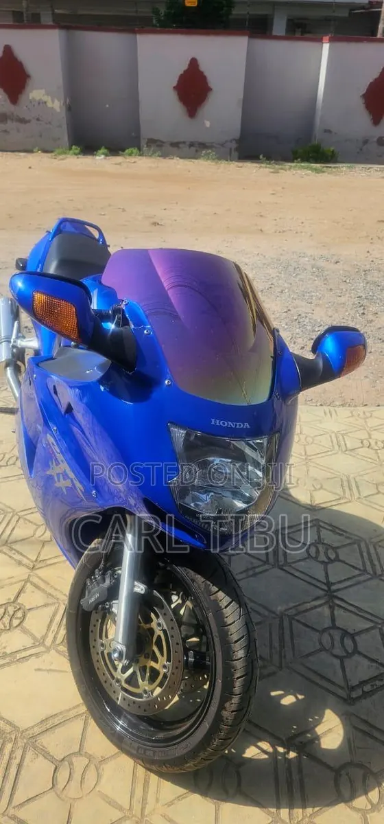 Honda CBR 2007 Blue · Photo 1
