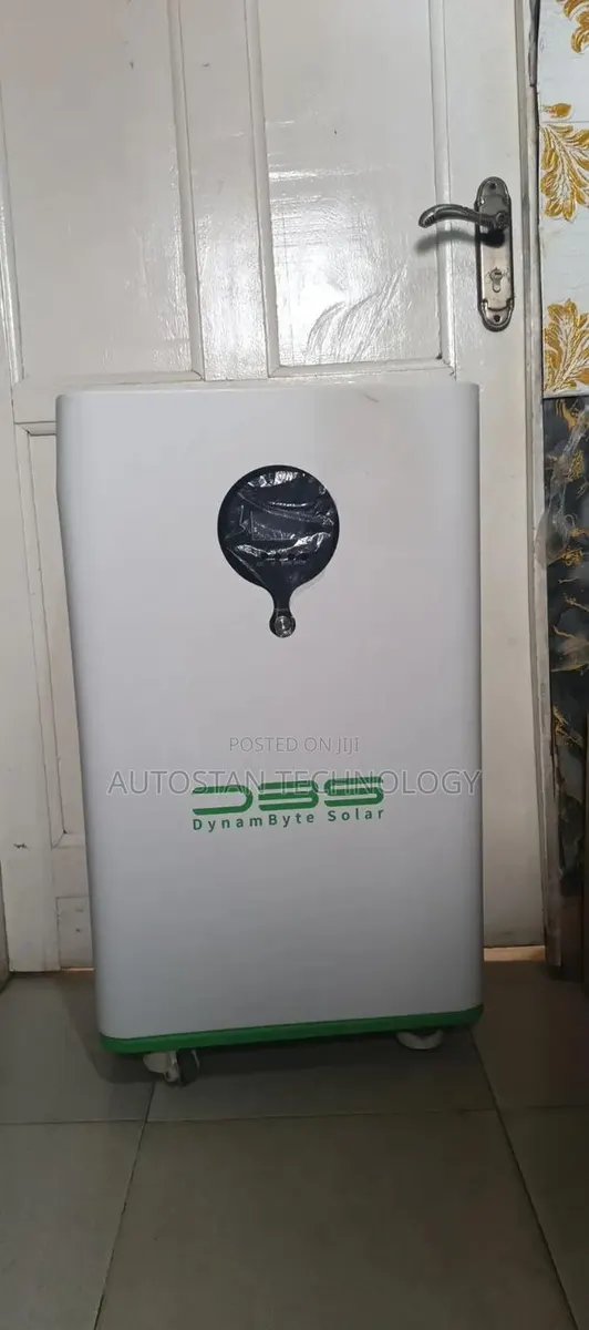 Solar Power Bank · Photo 1