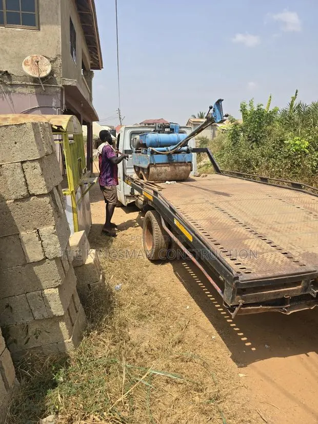 Compactor and Level