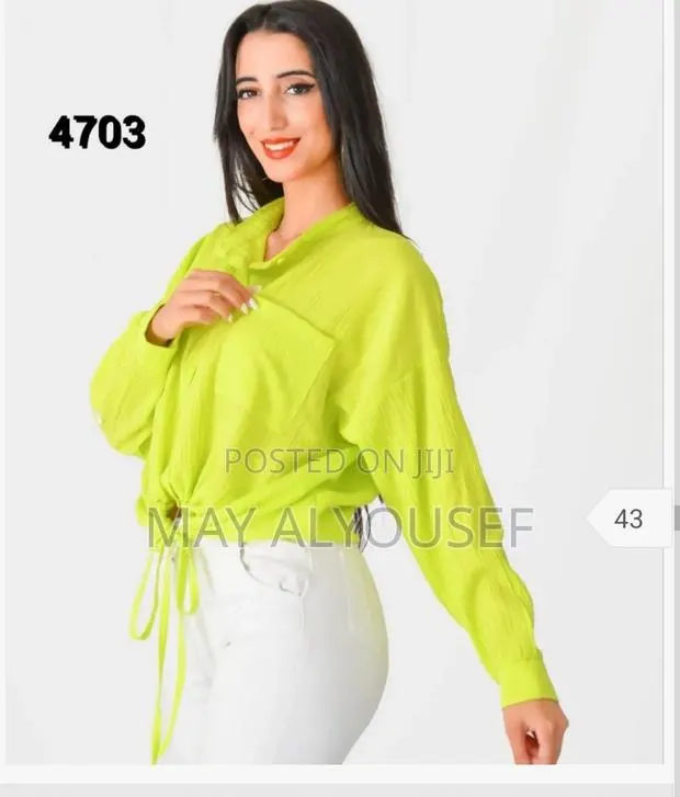 Woman Clothes · Photo 1