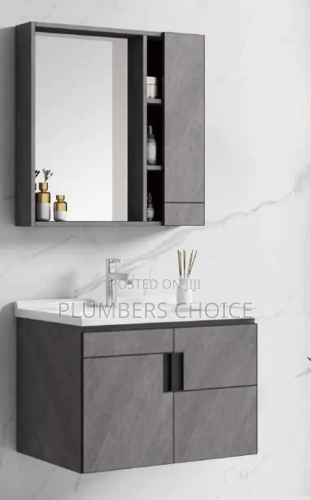 Cabinet Basin · Photo 1