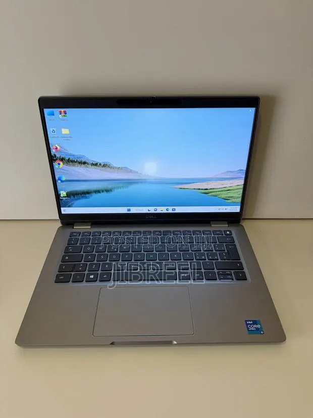 Laptop Dell Latitude 5320 16GB Intel Core i5 SSD 256GB