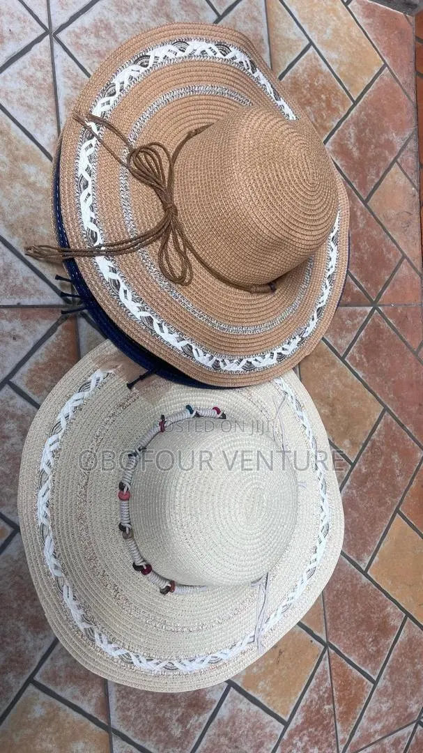 Ladies Straw Hat or Beach Hat Available. Oommwrsv 120gh Each · Photo 1