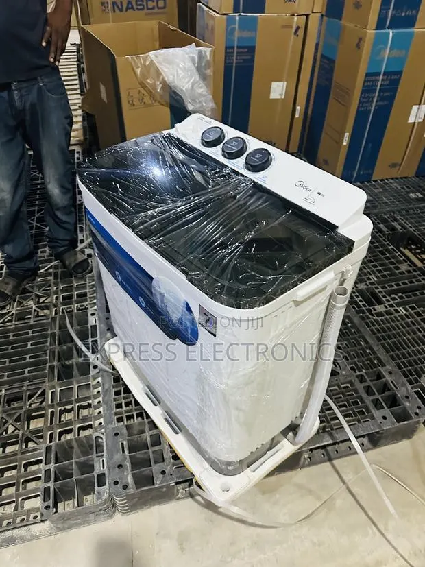 Shop the New White Washing Machine 7kg Topload Twintub · Photo 1