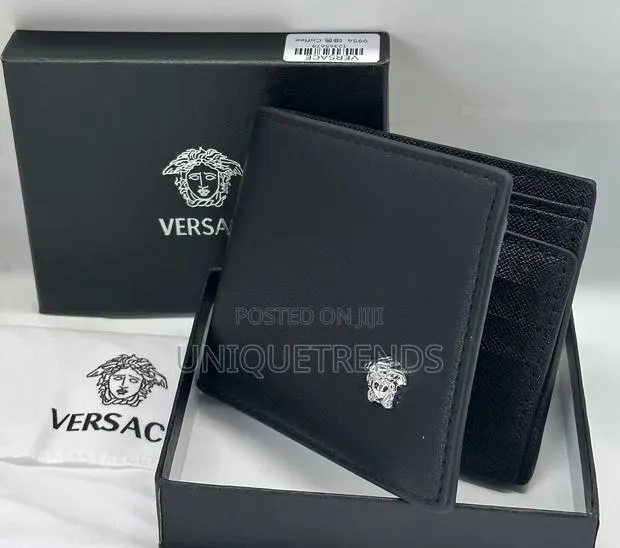 Original Brand Bifold Wallets · Photo 1