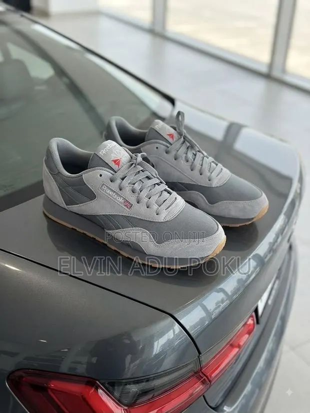 Reebok Utility Low Top Sneaker in Different Colours, Swipe> · Photo 1