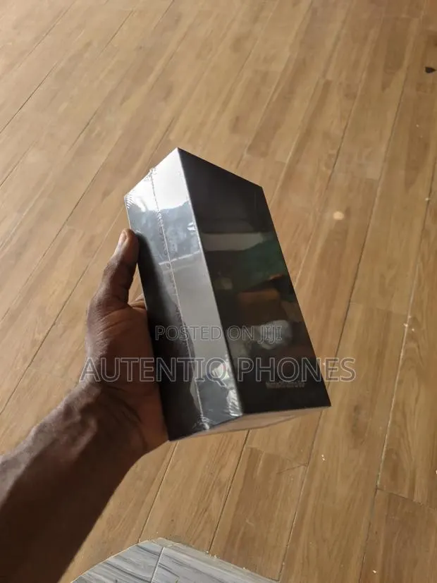 New Samsung Galaxy Note 20 Ultra 5G 128 GB Black · Photo 1