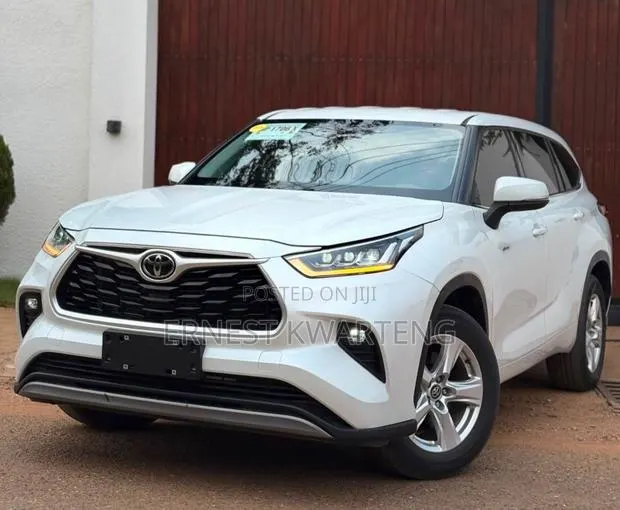Toyota Highlander 2024 White Β· Photo 1