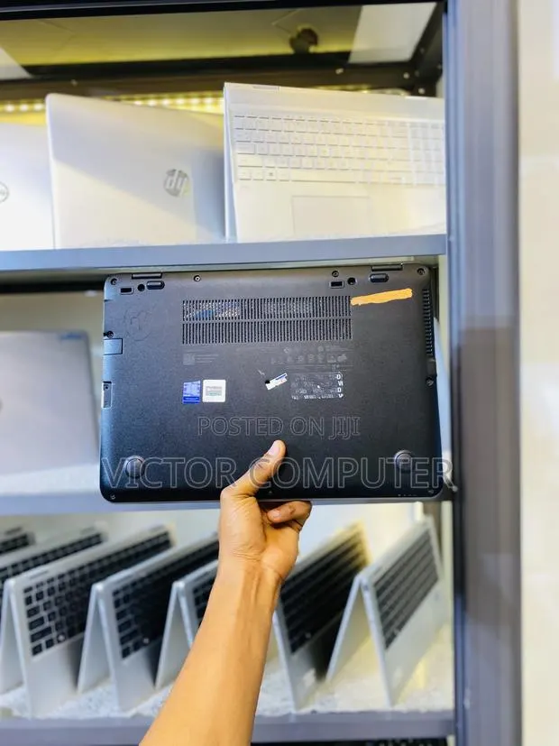 Laptop HP EliteBook 840 G4 8GB Intel Core i7 SSD 256GB · Photo 1