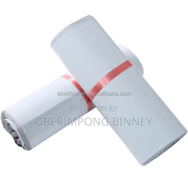 Poly Mailers Package Bag (20*30cm ) 100 Pieces · Photo 1