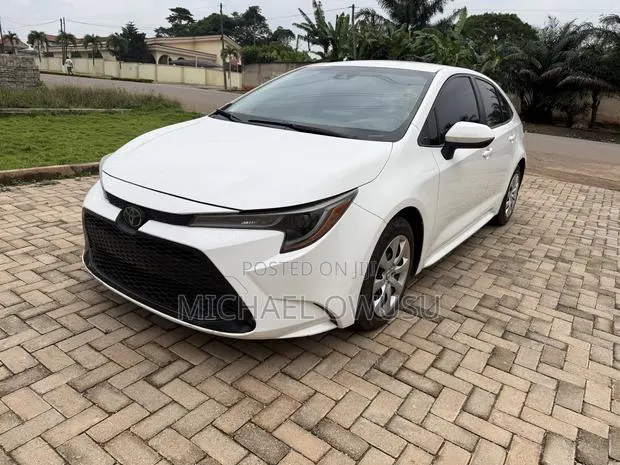 Toyota Corolla 2020 White