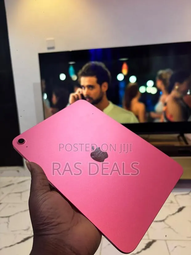 New Apple iPad (2025) 128 GB Pink · Photo 1
