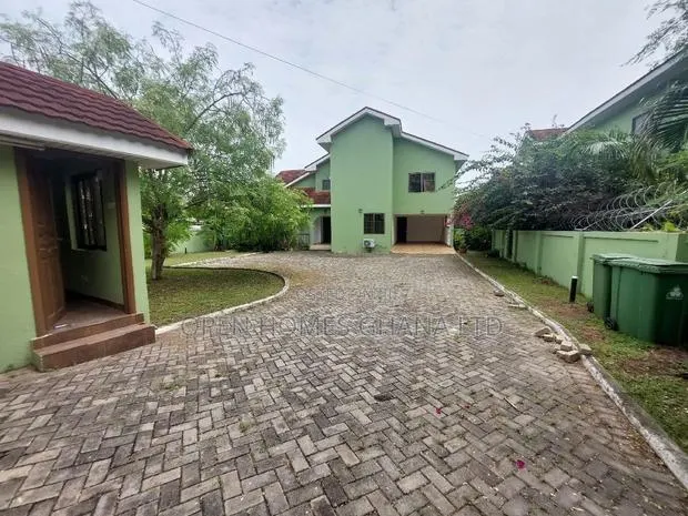 5bdrm House in US Embassy Area for rent · Photo 1