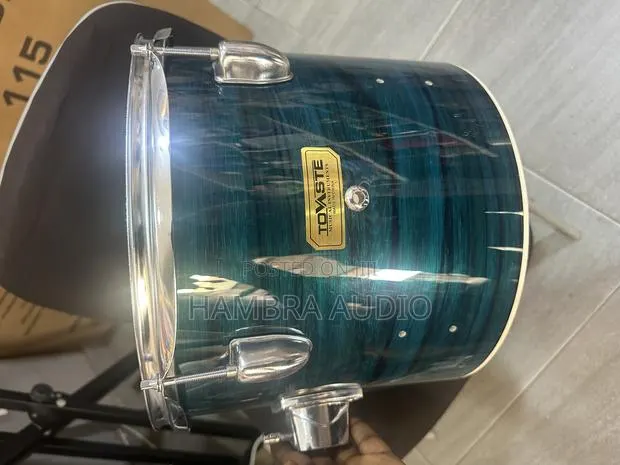 Tovaste Drum Set · Photo 1