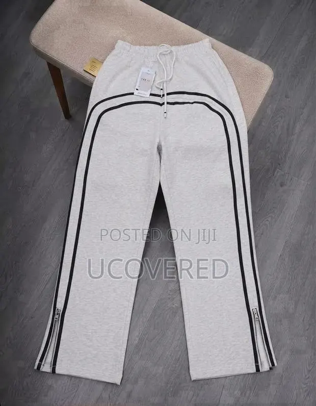 Two-Lined Wide-Leg Sweatpants / Joggers · Photo 1