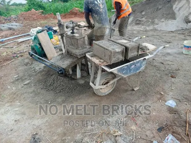 Quality Blocks on Site Production · Photo 1