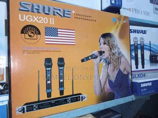 Ugx20 Ii Multifrequency Dual Wireless Microphone · Photo 1
