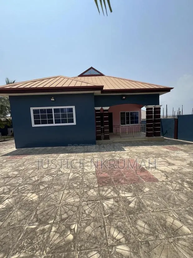 3bdrm Apartment in Mr Justice Estate, Bortiano for rent · Photo 1