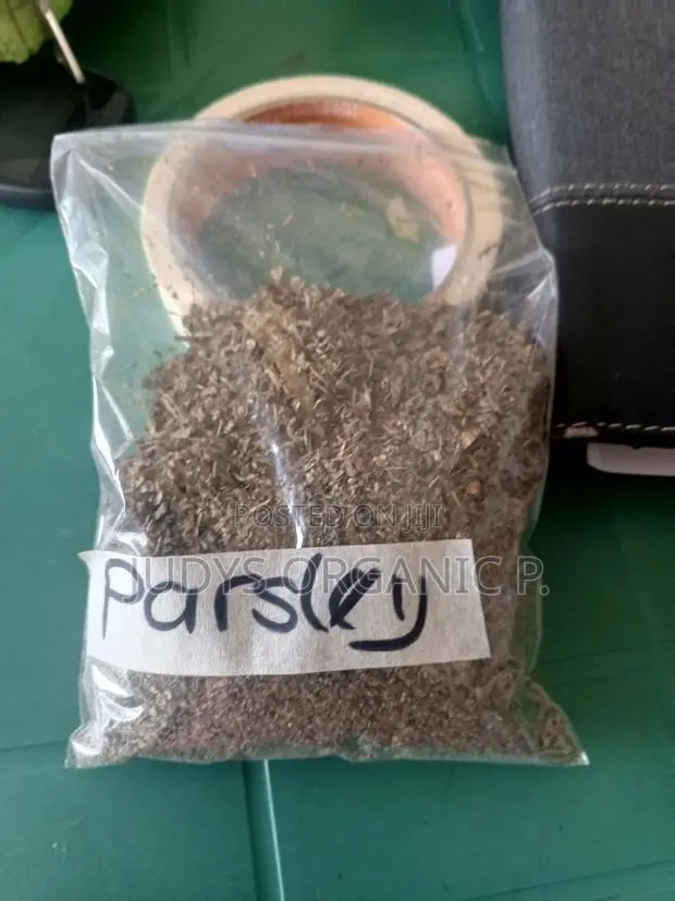 Parsley Leaves · Photo 1