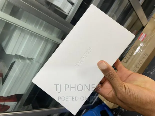 Apple Watch Ultra 2 · Photo 1
