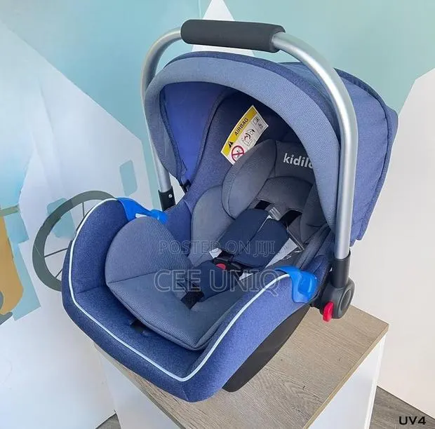 Car Seat Carrier · Photo 1