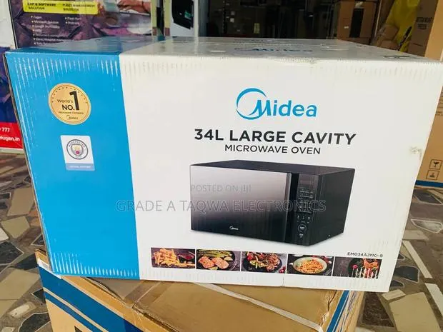 Easy Access Media Large 34l Microwave Oven · Photo 1