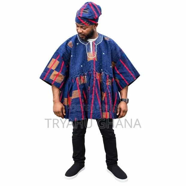 Handmade Smock Gift for Men in Ghana | Tryahu · Photo 1