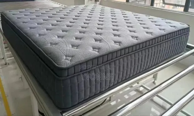 King-Size Mattress 16 Inches · Photo 1