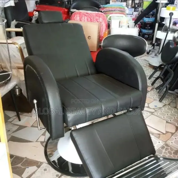 Barbering Chairs With Foot Rest · Photo 1