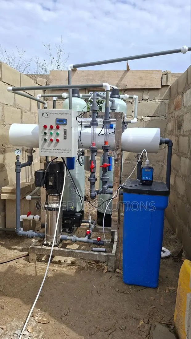 1 Ton Ro With Antiscalant Set · Photo 1
