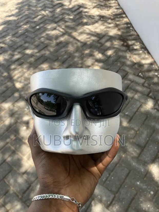 Y2k Sunglasses · Photo 1