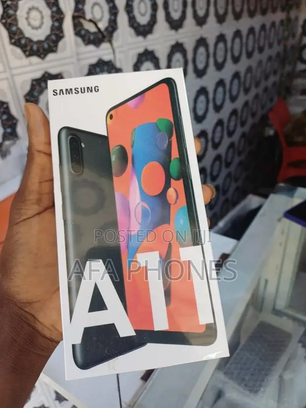 New Samsung Galaxy A11 32 GB Black · Photo 1