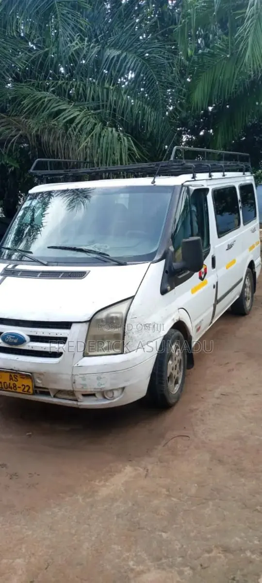 Ford Transit 2008 White · Photo 1