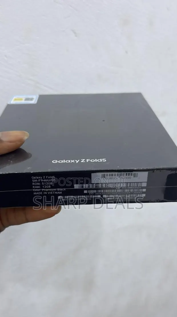 New Samsung Galaxy Z Fold 5 512 GB Black · Photo 1