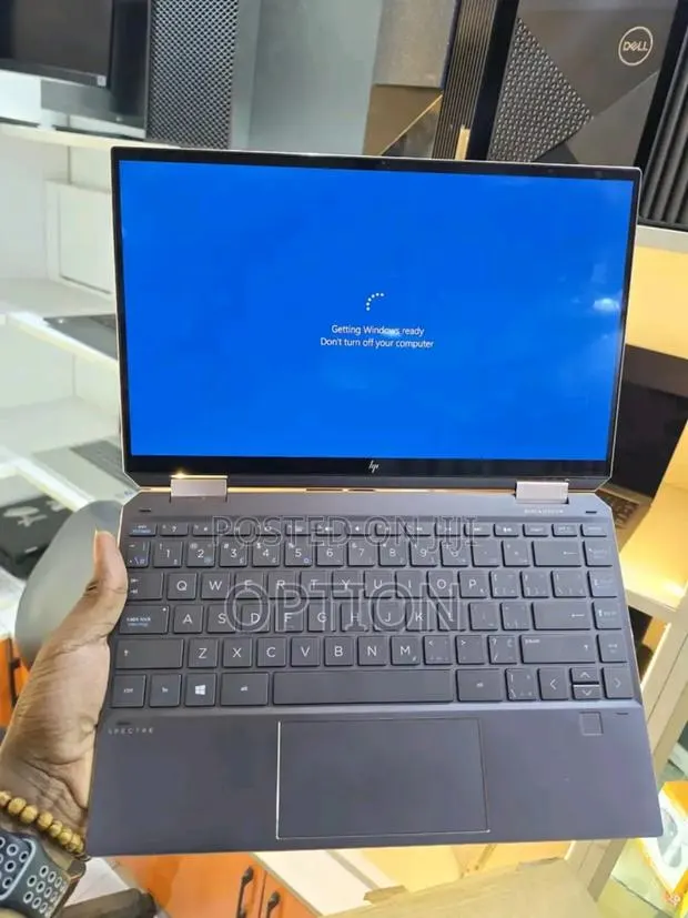 New Laptop HP Spectre X360 13 32GB Intel Core i7 SSD 1T · Photo 1