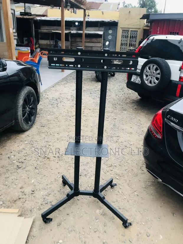 Highly Cutest Mobile TV Stand Rolling Movable for 32"-70 · Photo 1