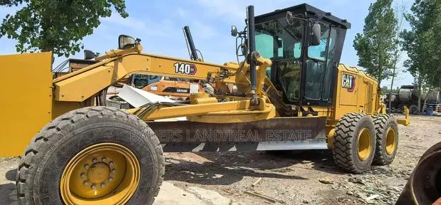 Caterpillar Used Grader 140h · Photo 1