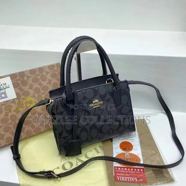 Quality and Classic Mini Coach Bag for Ladies · Photo 1