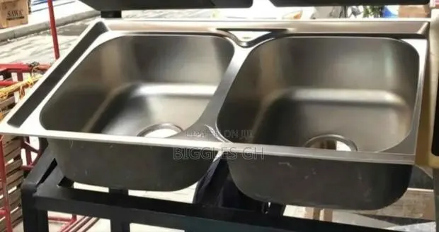 Double Bowl Armless Cabinet · Photo 1