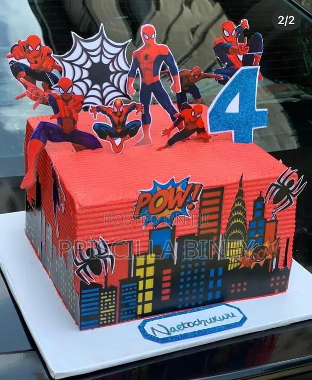 Spider-Man Character Cake · Photo 1
