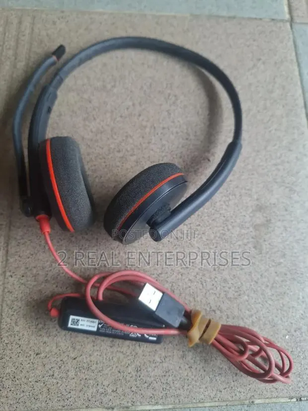 Plantronics Poly Blackwire C3220 Stereo USB Headset W Noise-Canceling · Photo 1
