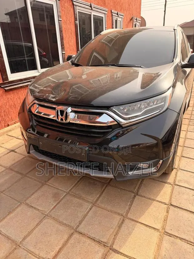 Honda CR-V Touring AWD 2018 Black · Photo 1