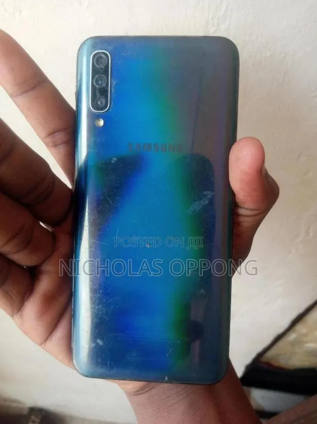 Samsung Galaxy A50 128 GB · Photo 1