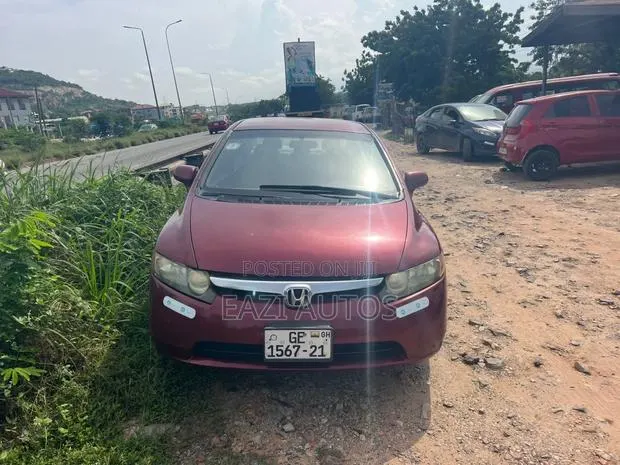 Honda Civic 2010 Red · Photo 1