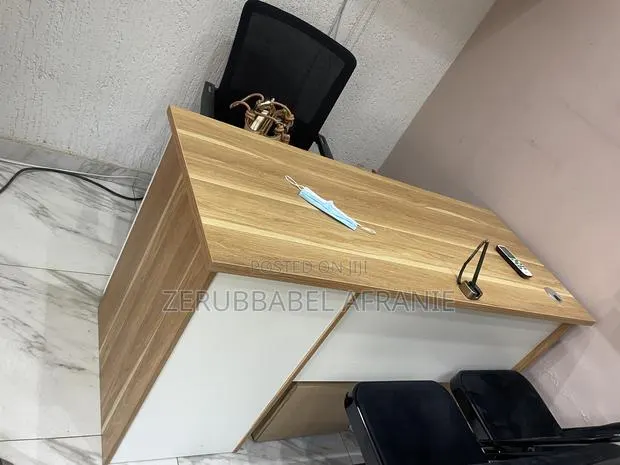 Office Table N Chairs · Photo 1