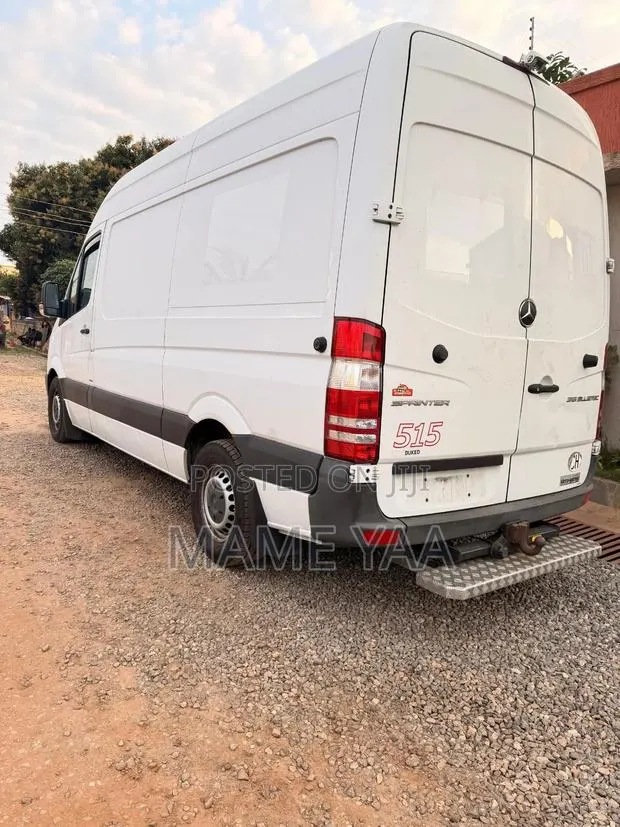 Mercedes-Benz Sprinter 2016 White · Photo 1