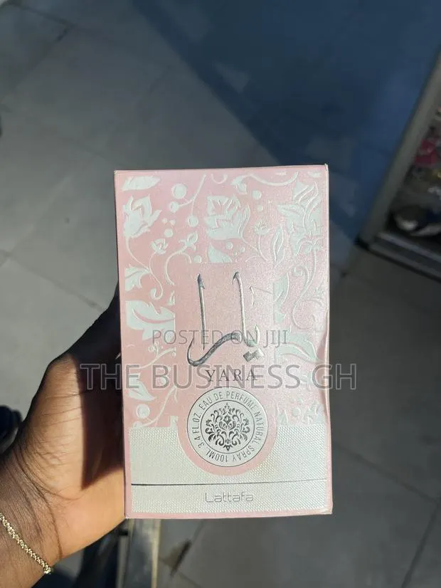 Lattafa Yara Perfume · Photo 1