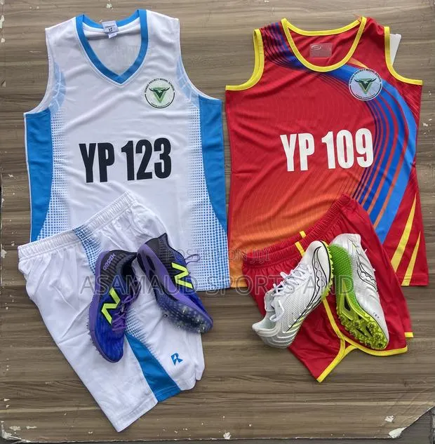 Original Running Spikes Available at Cool Price · Photo 1