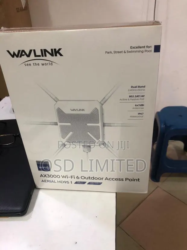 Power Your Yard: Wavlink 6-Antenna Dual-Band Access Point · Photo 1